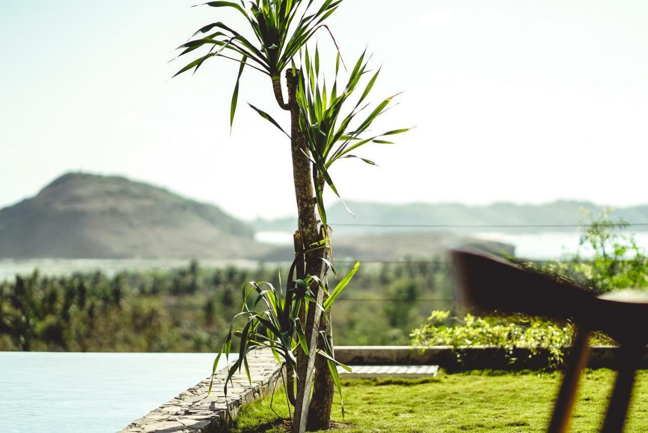 Villa Strata Kuta  Exterior photo